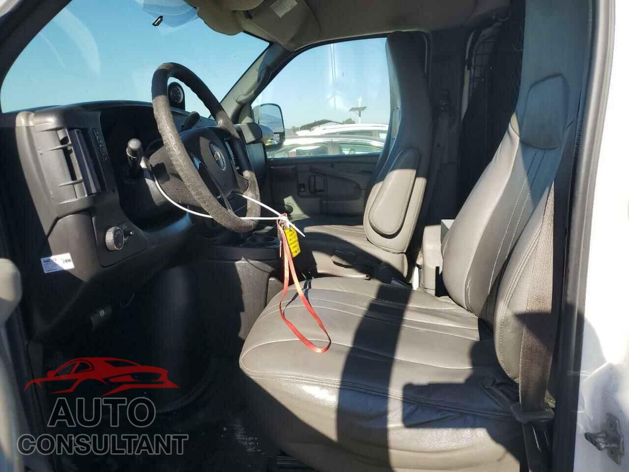 CHEVROLET EXPRESS 2012 - 1GCSGAFX3C1135356