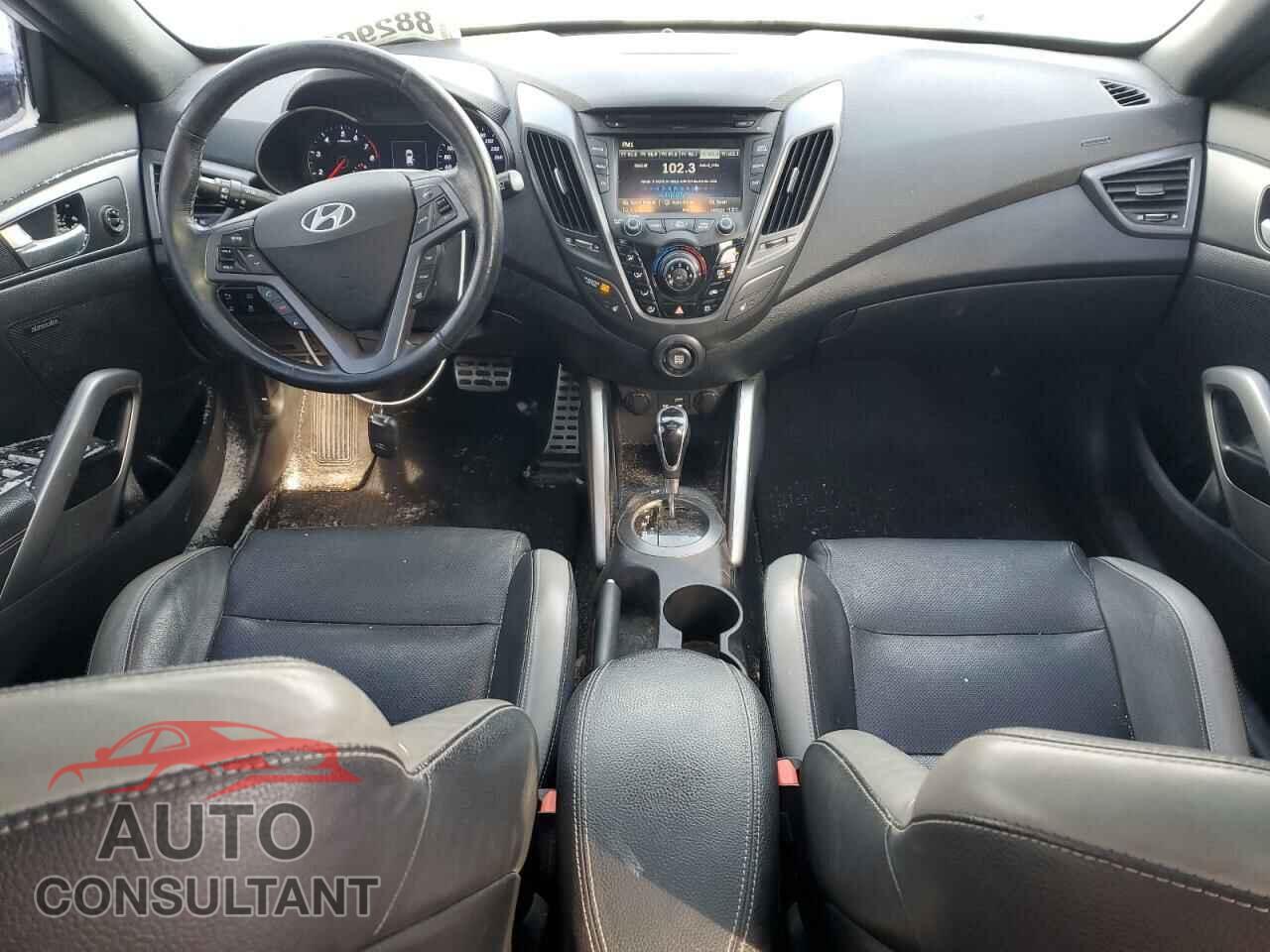 HYUNDAI VELOSTER 2017 - KMHTC6AE2HU305906