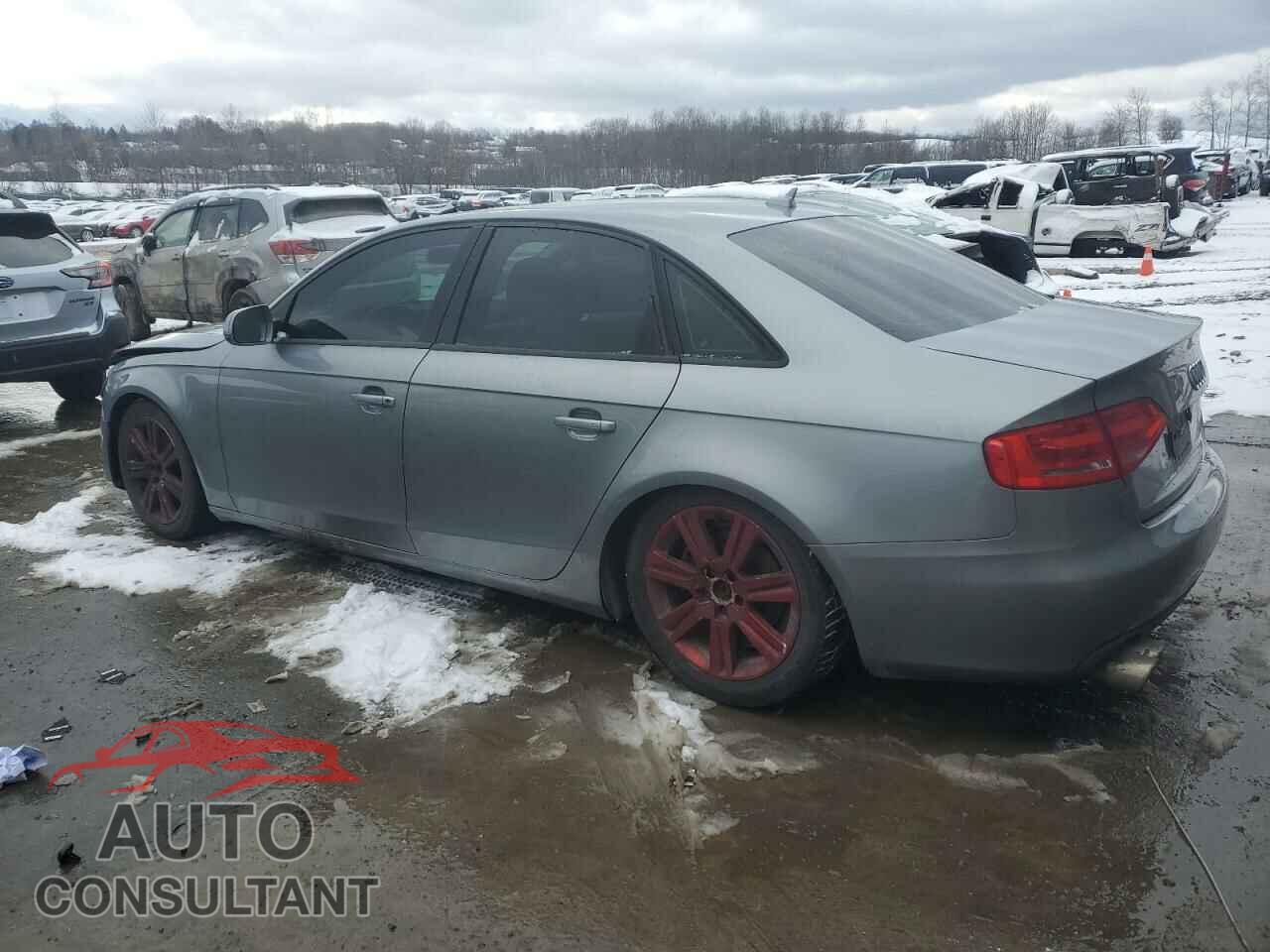 AUDI A4 2011 - WAUDFAFL4BN035229