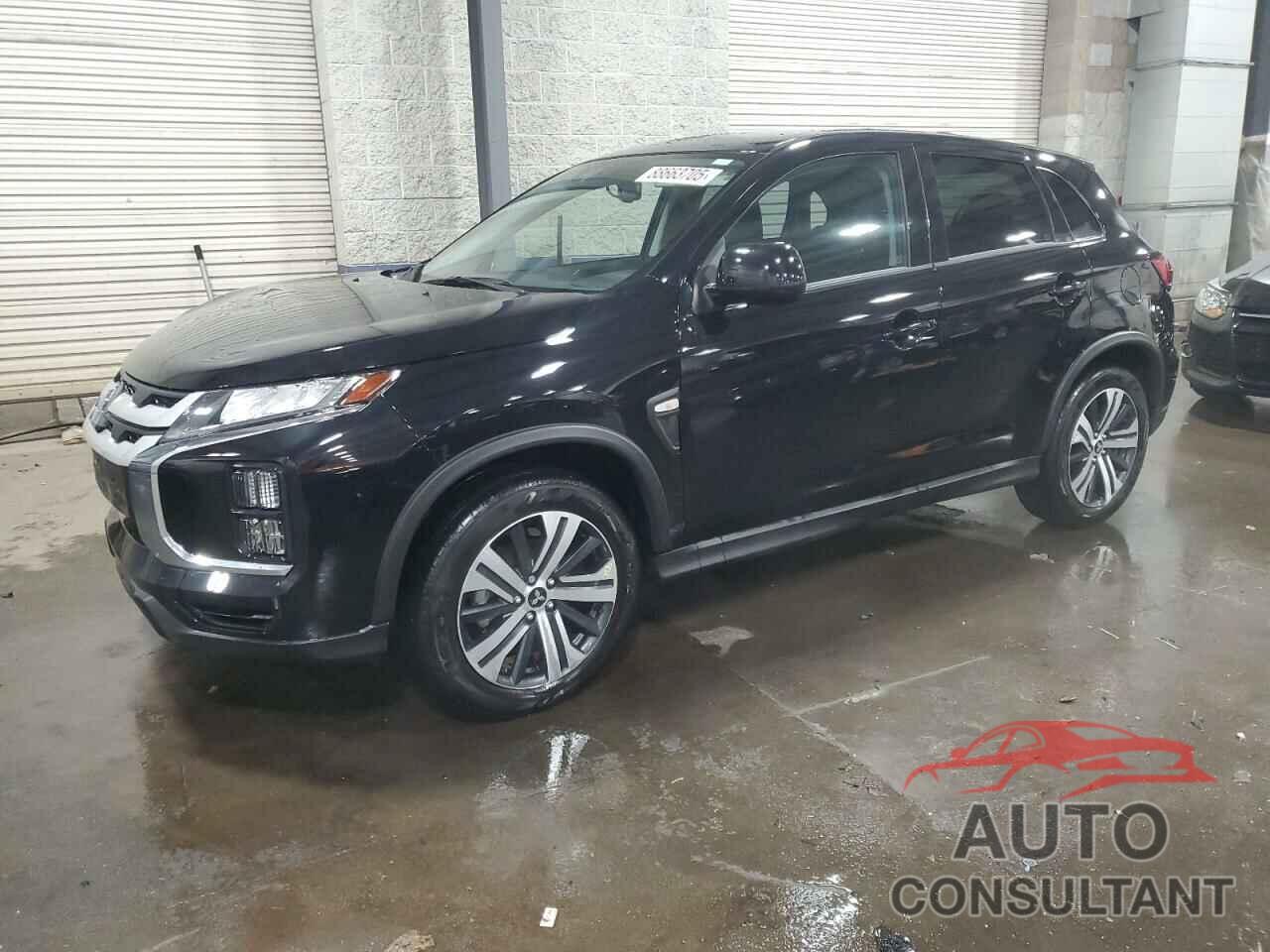 MITSUBISHI OUTLANDER 2023 - JA4ARUAUXPU005495