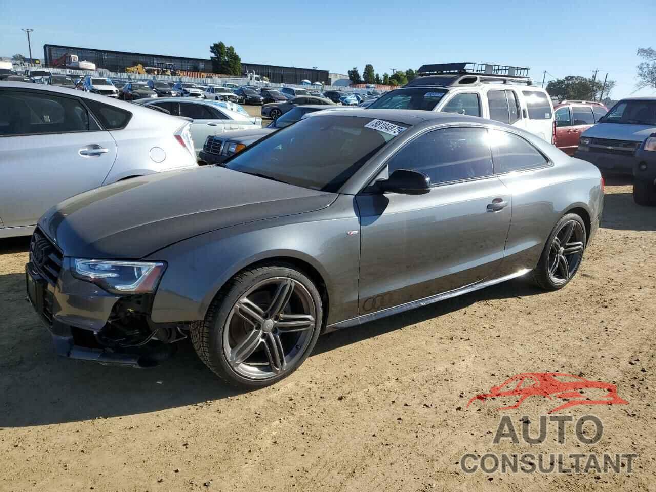 AUDI A5 2014 - WAUMFAFR8EA023343