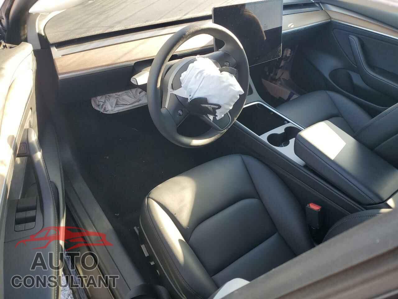 TESLA MODEL 3 2023 - 5YJ3E1EA0PF657740