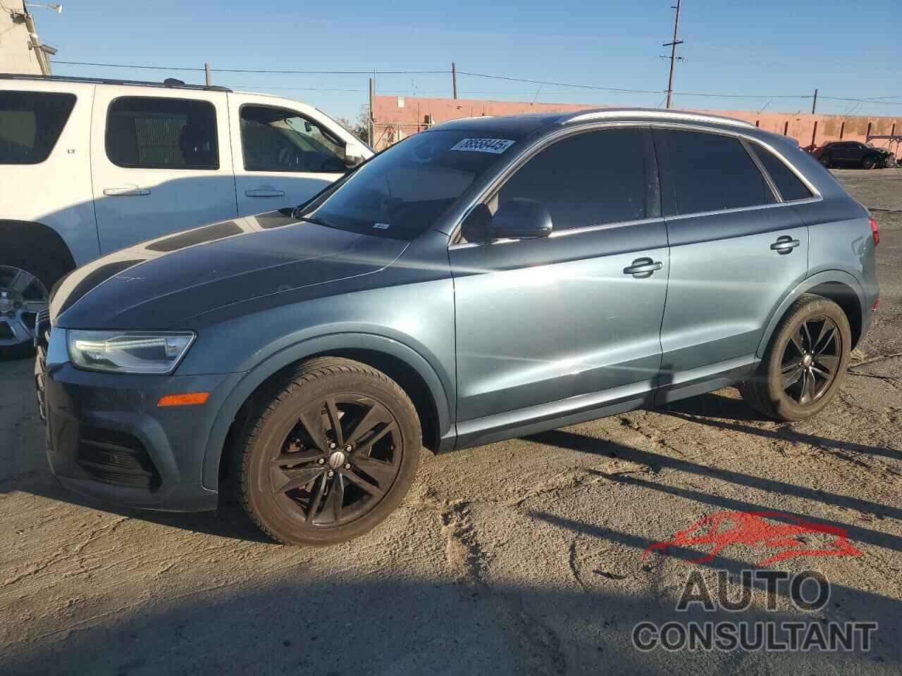 AUDI Q3 2017 - WA1HCCFS4HR003652