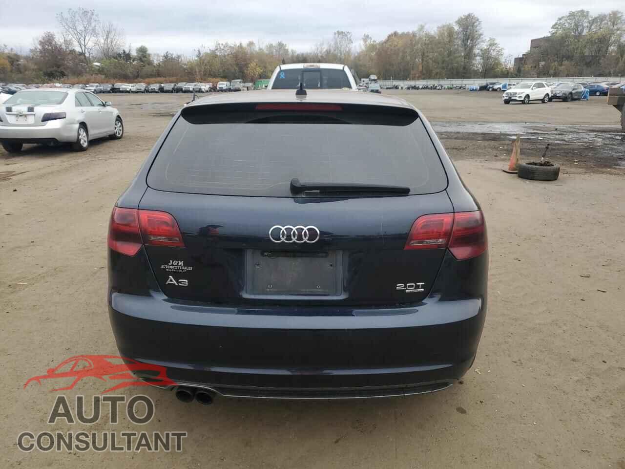 AUDI A3 2012 - WAUDFAFM1CA115668