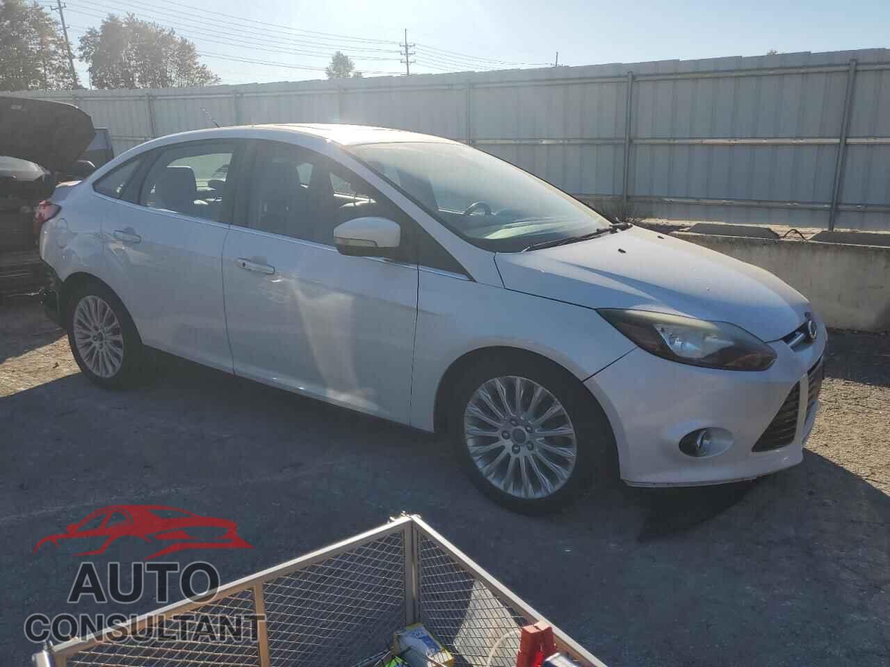 FORD FOCUS 2012 - 1FAHP3J22CL195012