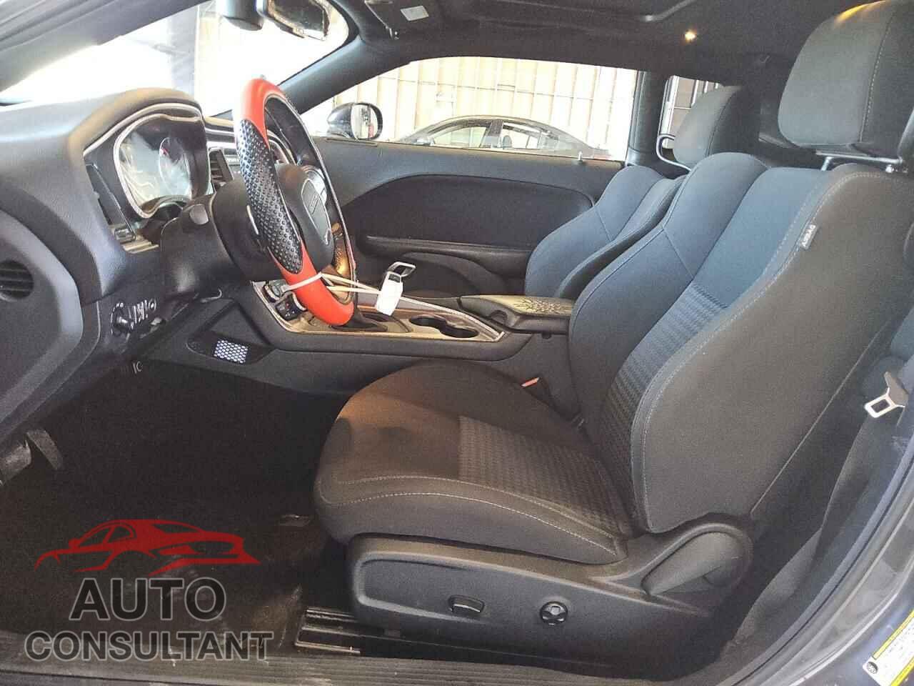 DODGE CHALLENGER 2019 - 2C3CDZKG2KH683595