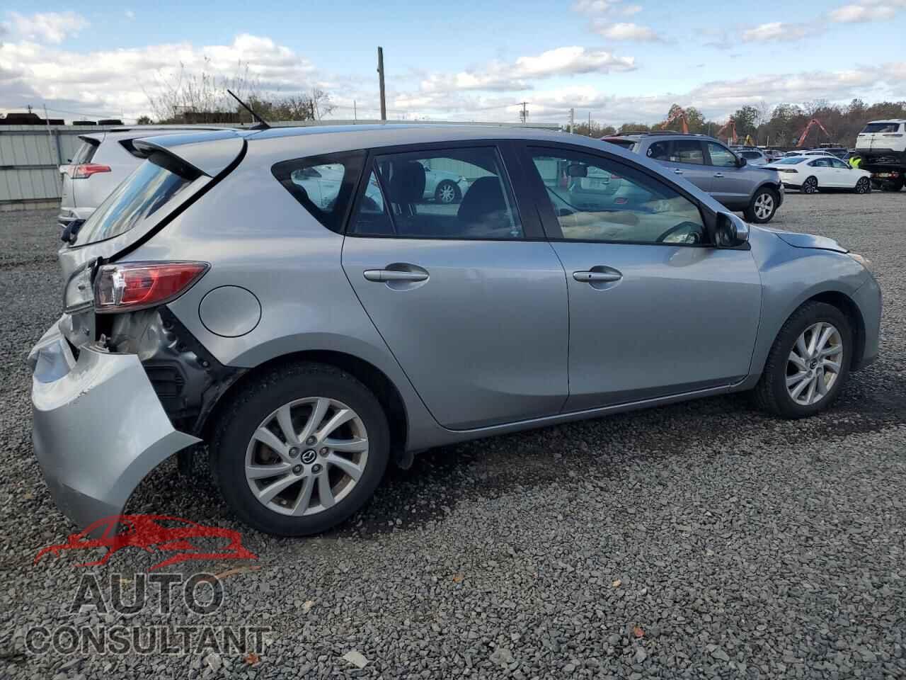 MAZDA 3 2013 - JM1BL1L71D1831876