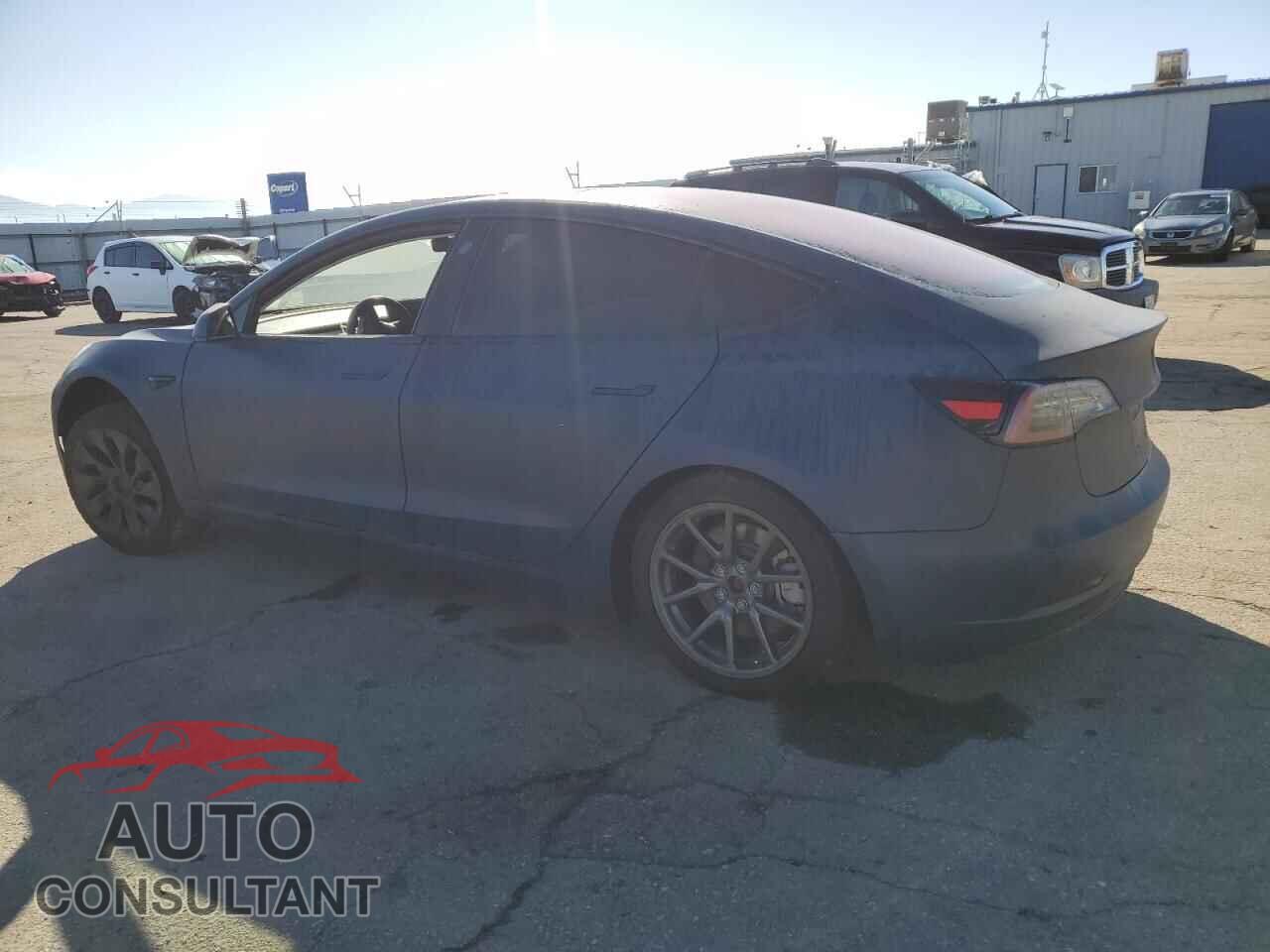 TESLA MODEL 3 2018 - 5YJ3E1EA4JF027274