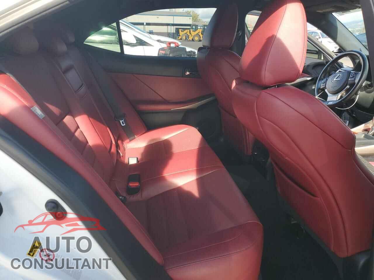 LEXUS IS 2015 - JTHBF1D27F5045892