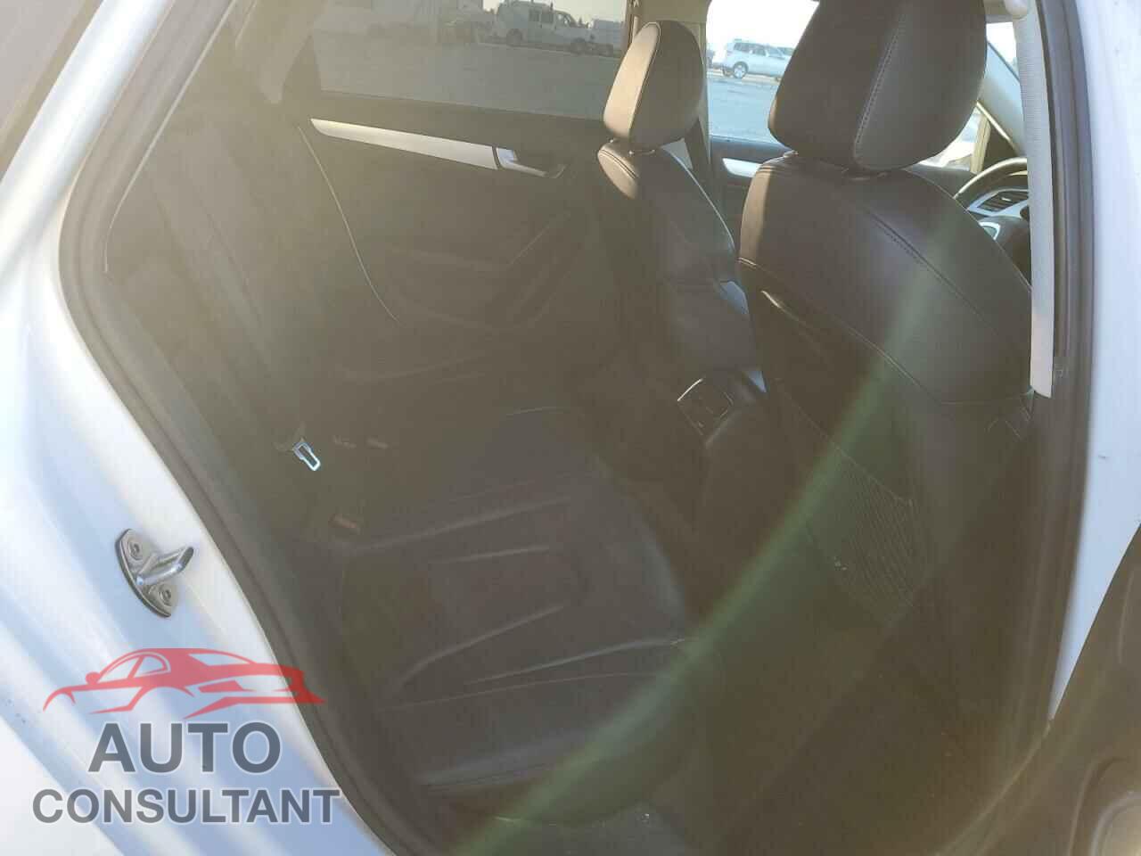 AUDI A4 2012 - WAUFFAFL0CN009947