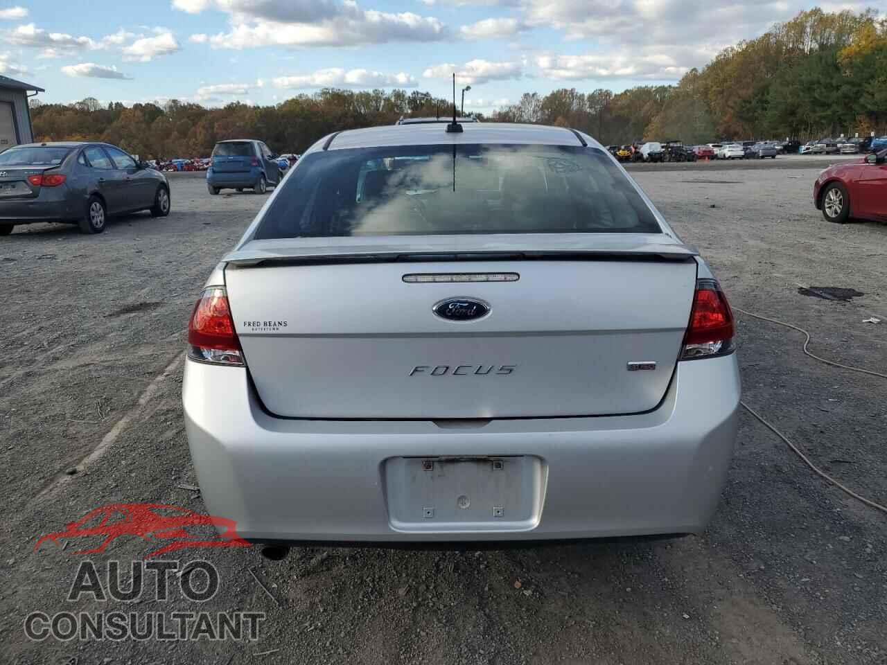 FORD FOCUS 2011 - 1FAHP3GN5BW158065