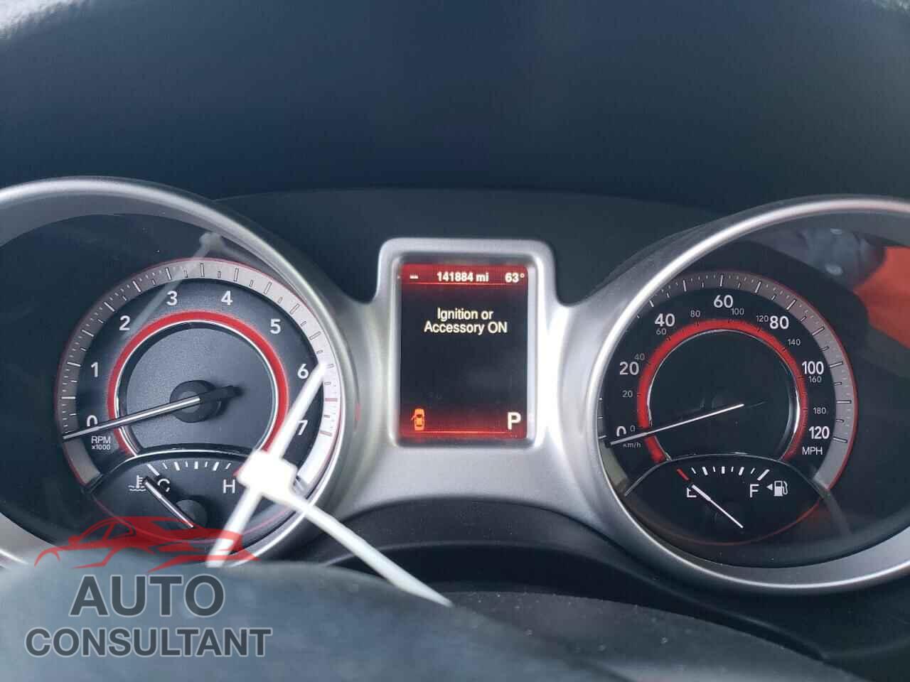 DODGE JOURNEY 2015 - 3C4PDCBB3FT692608