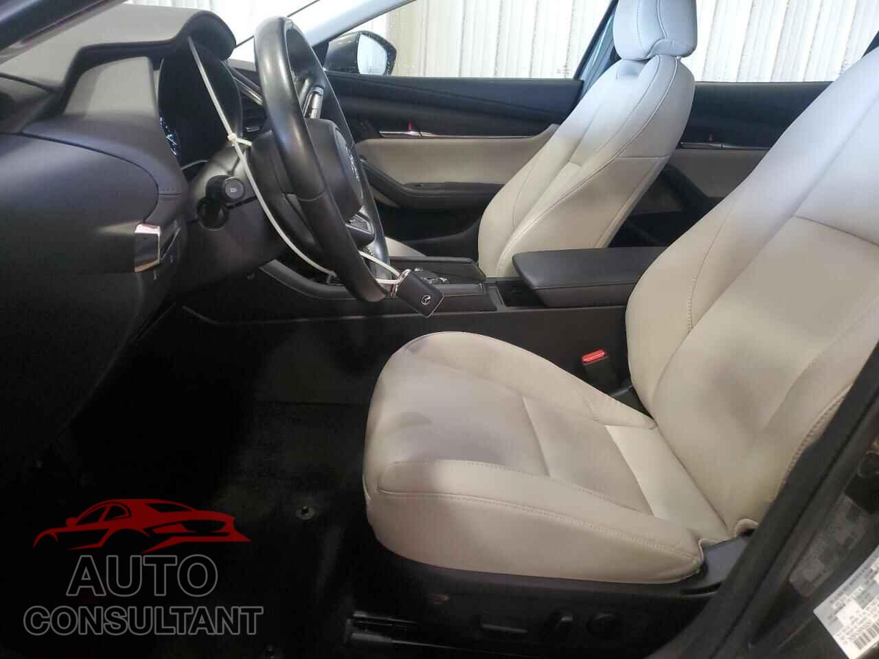 MAZDA 3 2023 - 3MZBPACM5PM382541