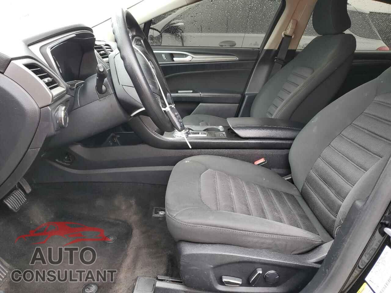 FORD FUSION 2017 - 3FA6P0H78HR389334