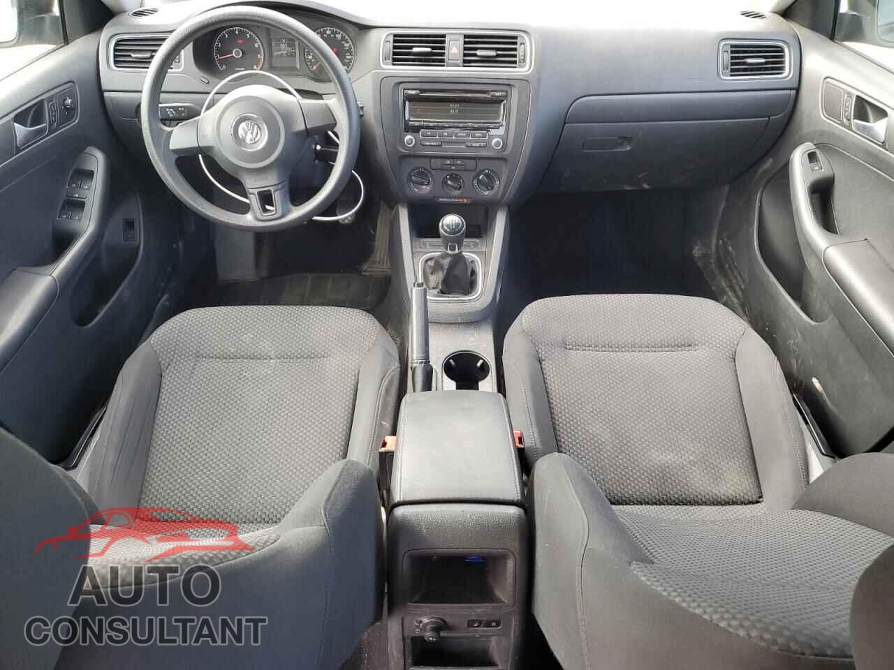 VOLKSWAGEN JETTA 2014 - 3VW1K7AJ9EM423482