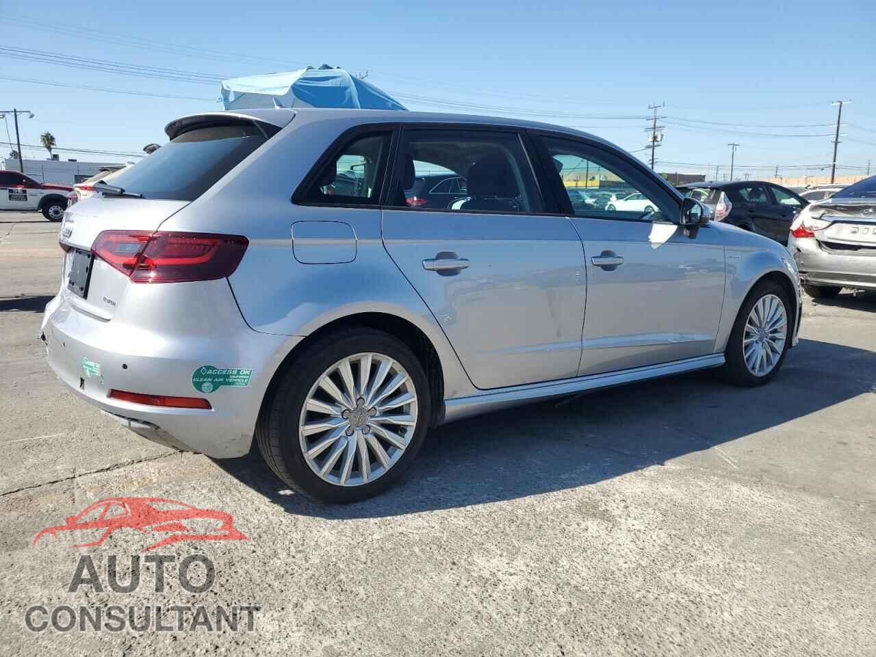 AUDI A3 2016 - WAUUPBFF5GA048616