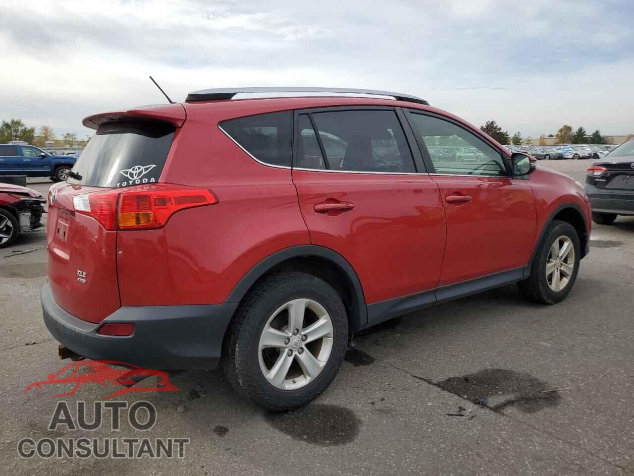 TOYOTA RAV4 2013 - JTMRFREV9DD044687
