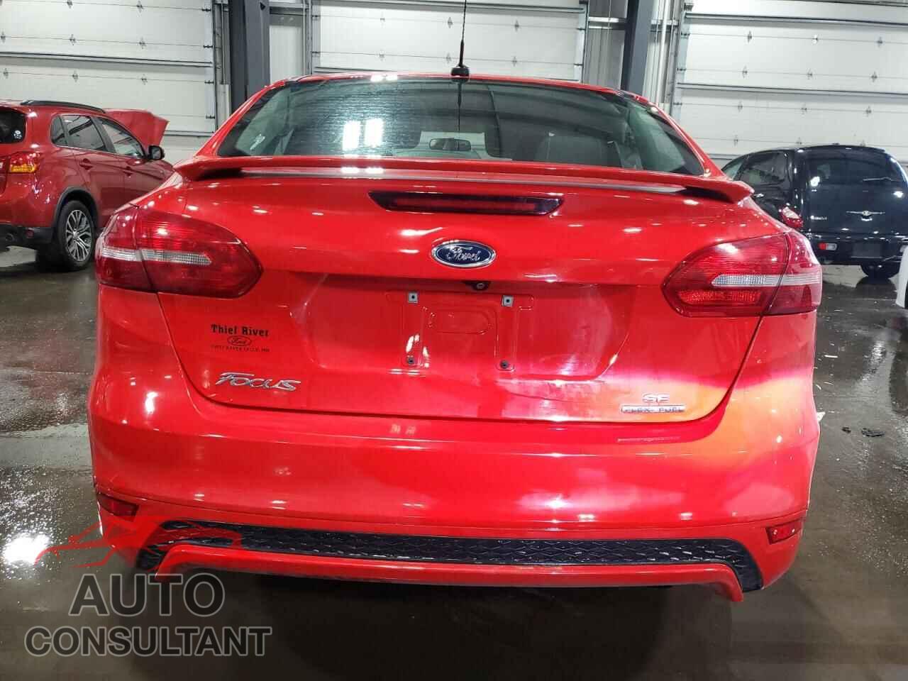 FORD FOCUS 2016 - 1FADP3F2XGL246205