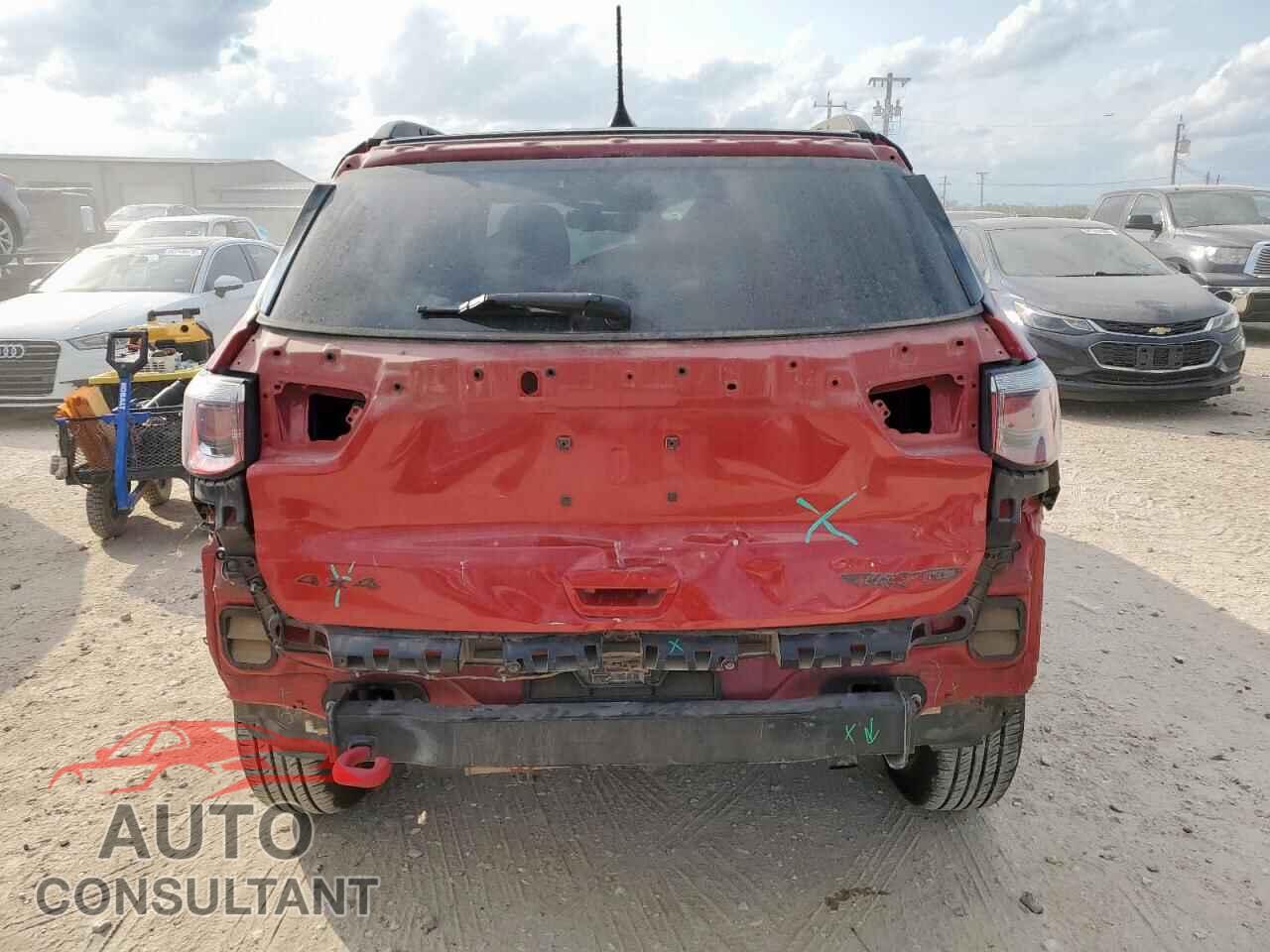 JEEP COMPASS 2018 - 3C4NJDDBXJT207411