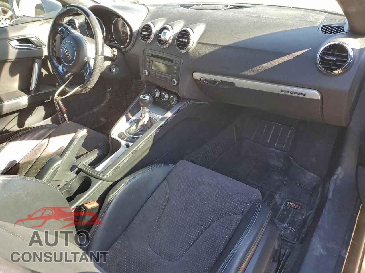 AUDI TT 2014 - TRUBFAFK3E1004833