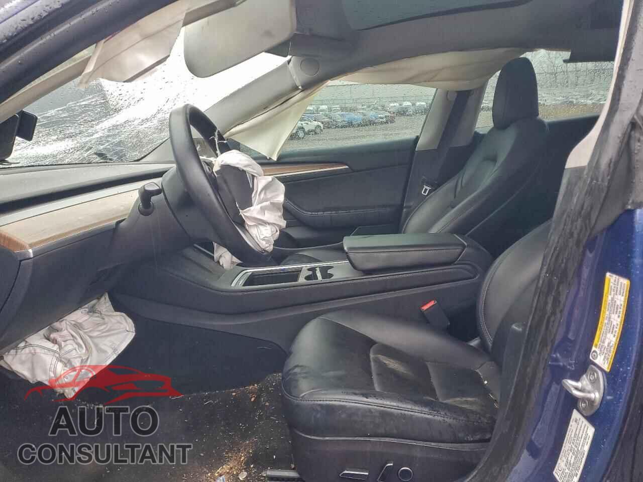 TESLA MODEL 3 2023 - 5YJ3E1EA4PF484871