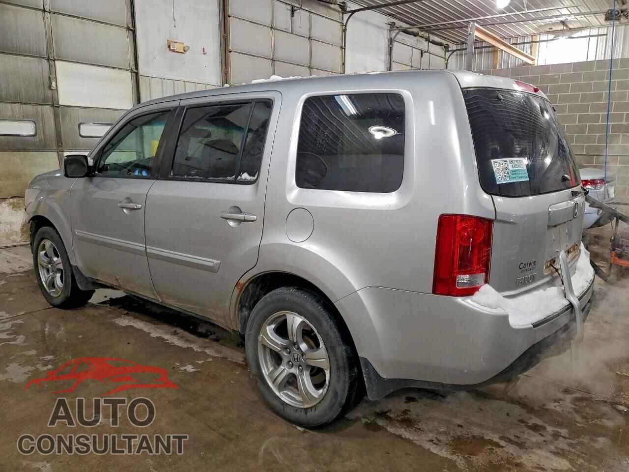 HONDA PILOT 2013 - 5FNYF4H52DB071992