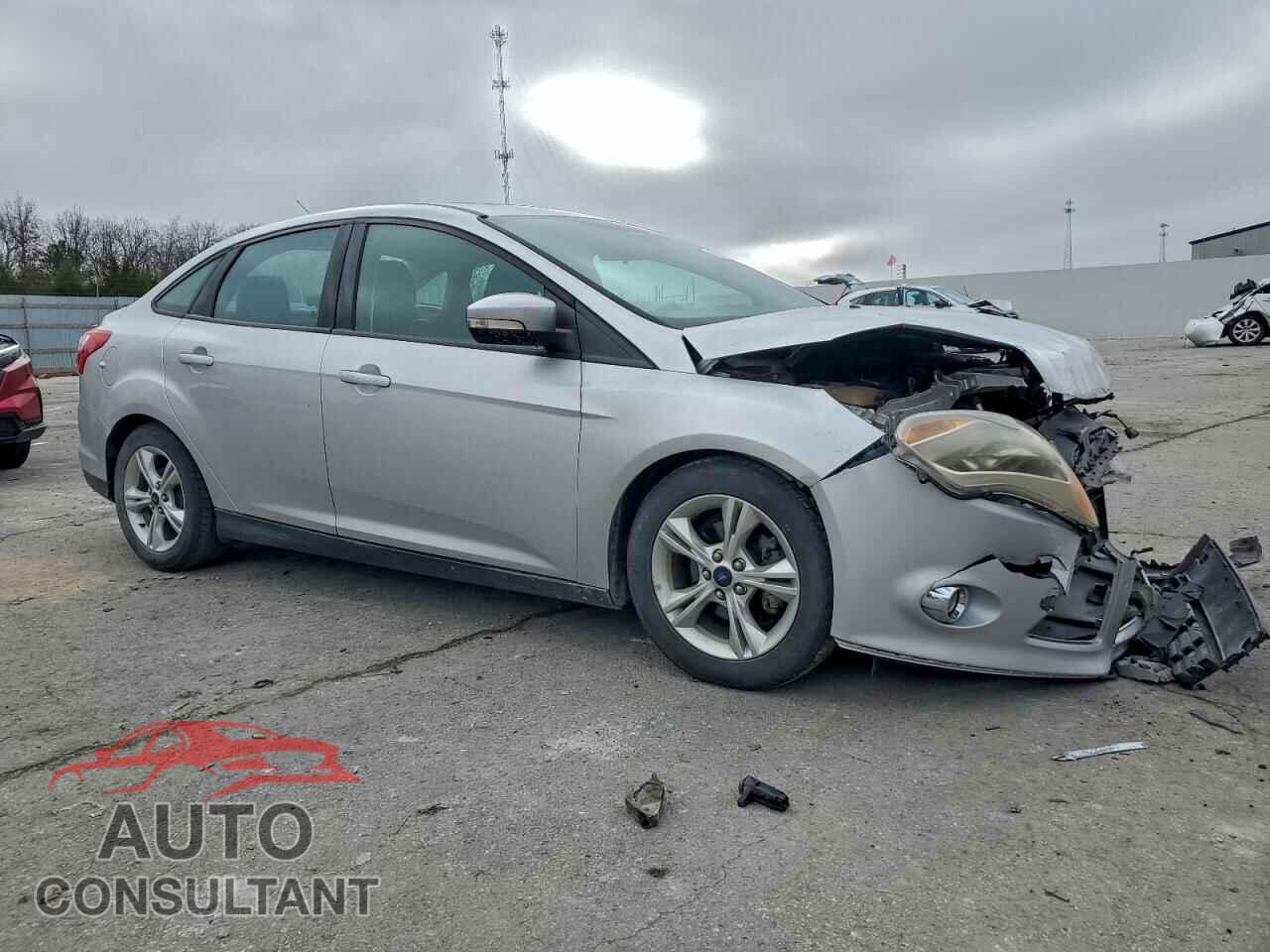 FORD FOCUS 2014 - 1FADP3F26EL323083