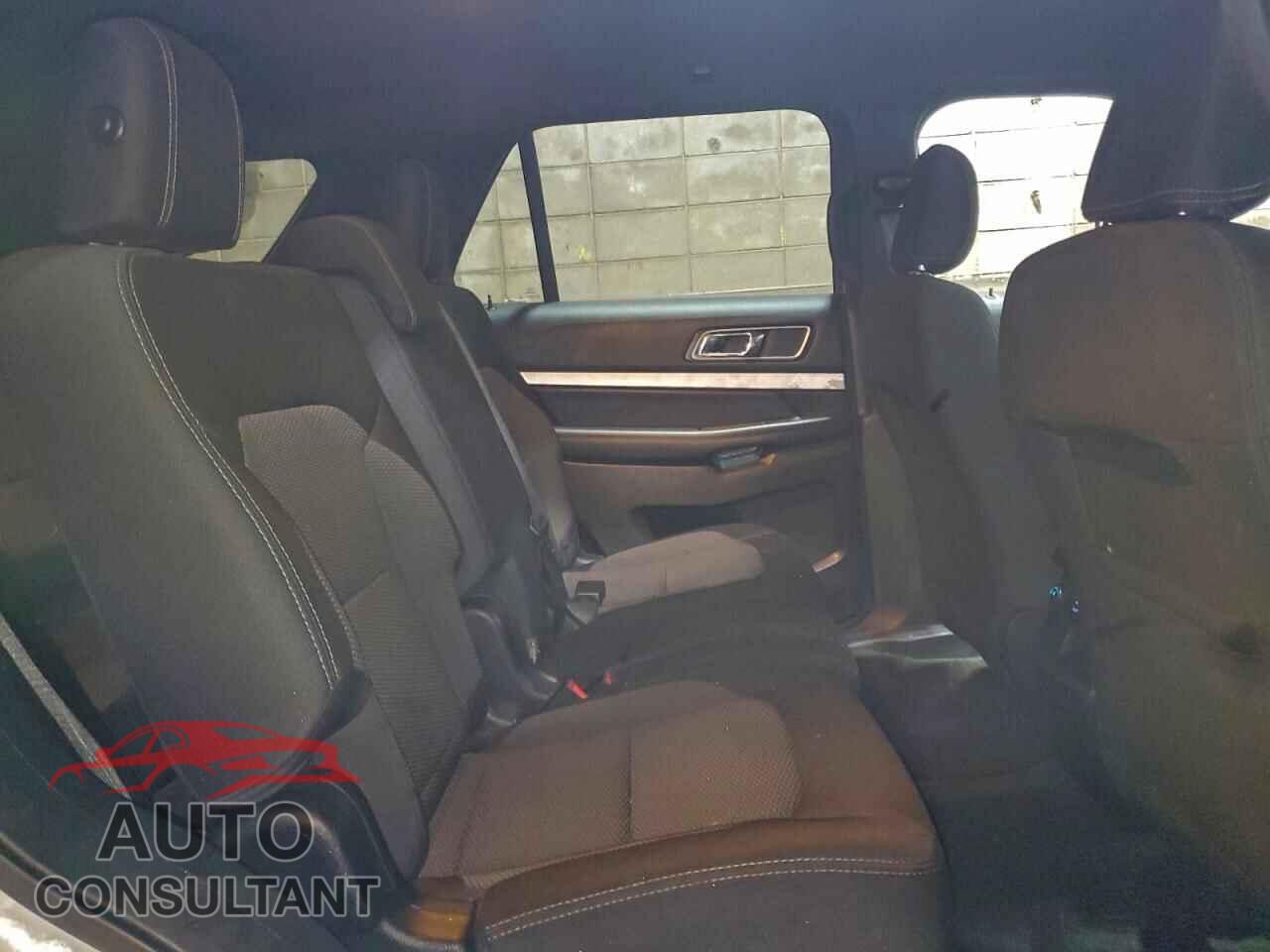 FORD EXPLORER 2018 - 1FM5K8D82JGB28503