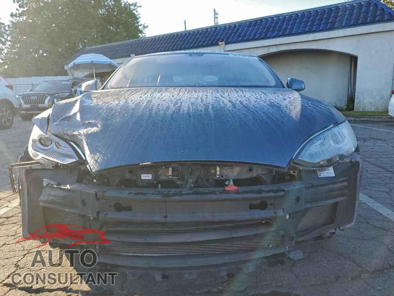TESLA MODEL S 2013 - 5YJSA1CG9DFP23499