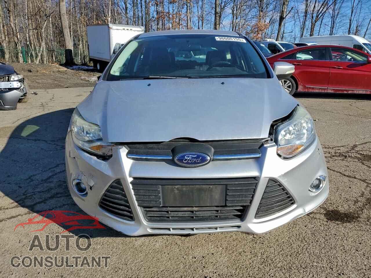 FORD FOCUS 2014 - 1FADP3K23EL202033