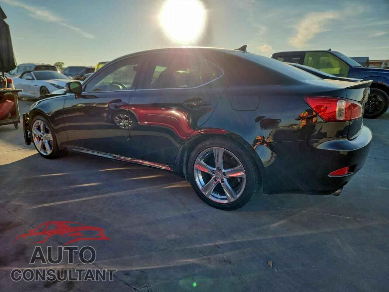 LEXUS IS 2011 - JTHBE5C26B5026630