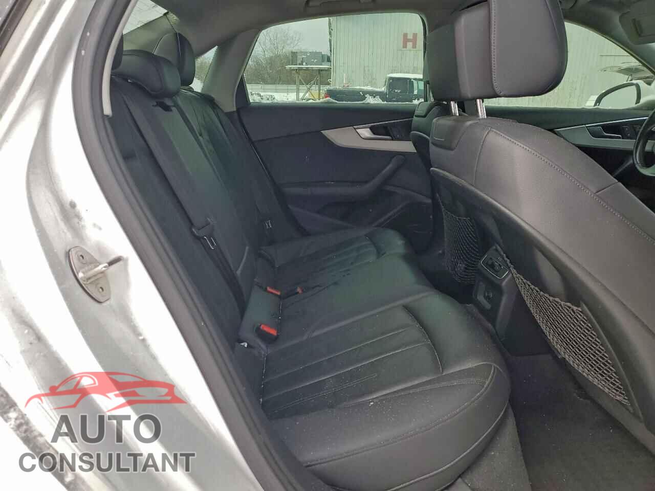 AUDI A4 2017 - WAUANAF46HN021663