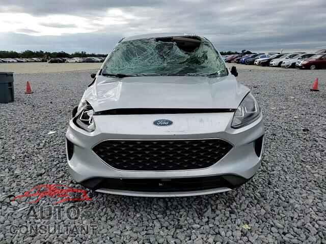 FORD ESCAPE 2020 - 1FMCU0G6XLUA94232