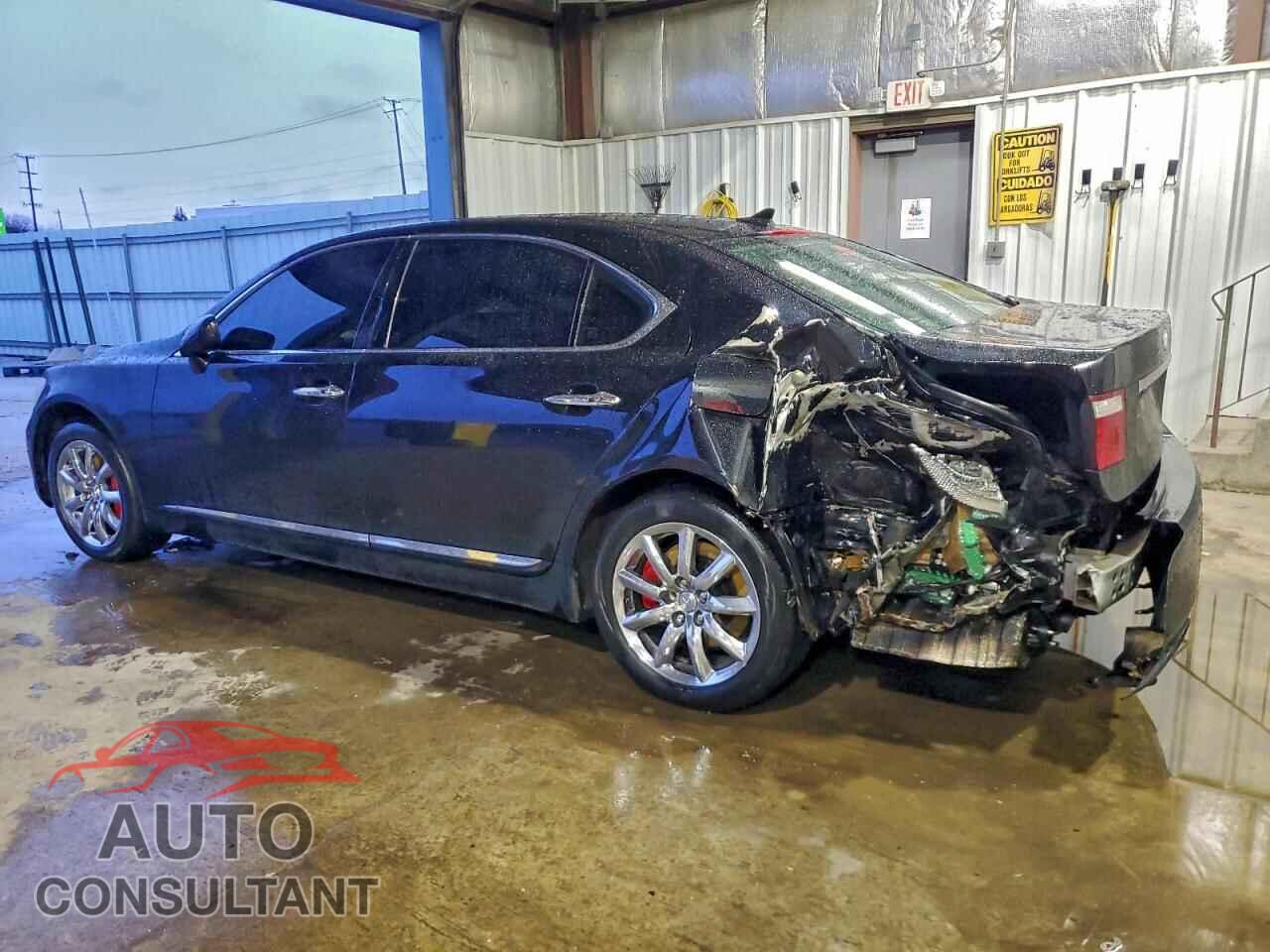 LEXUS LS 2009 - JTHDL46F895000113