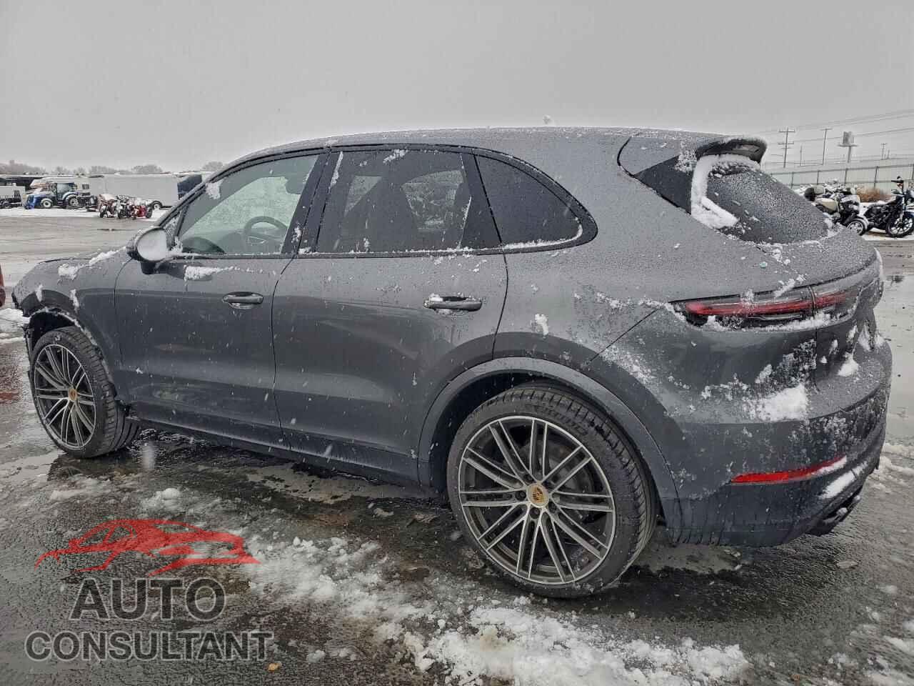 PORSCHE CAYENNE 2019 - WP1AB2AY6KDA65590