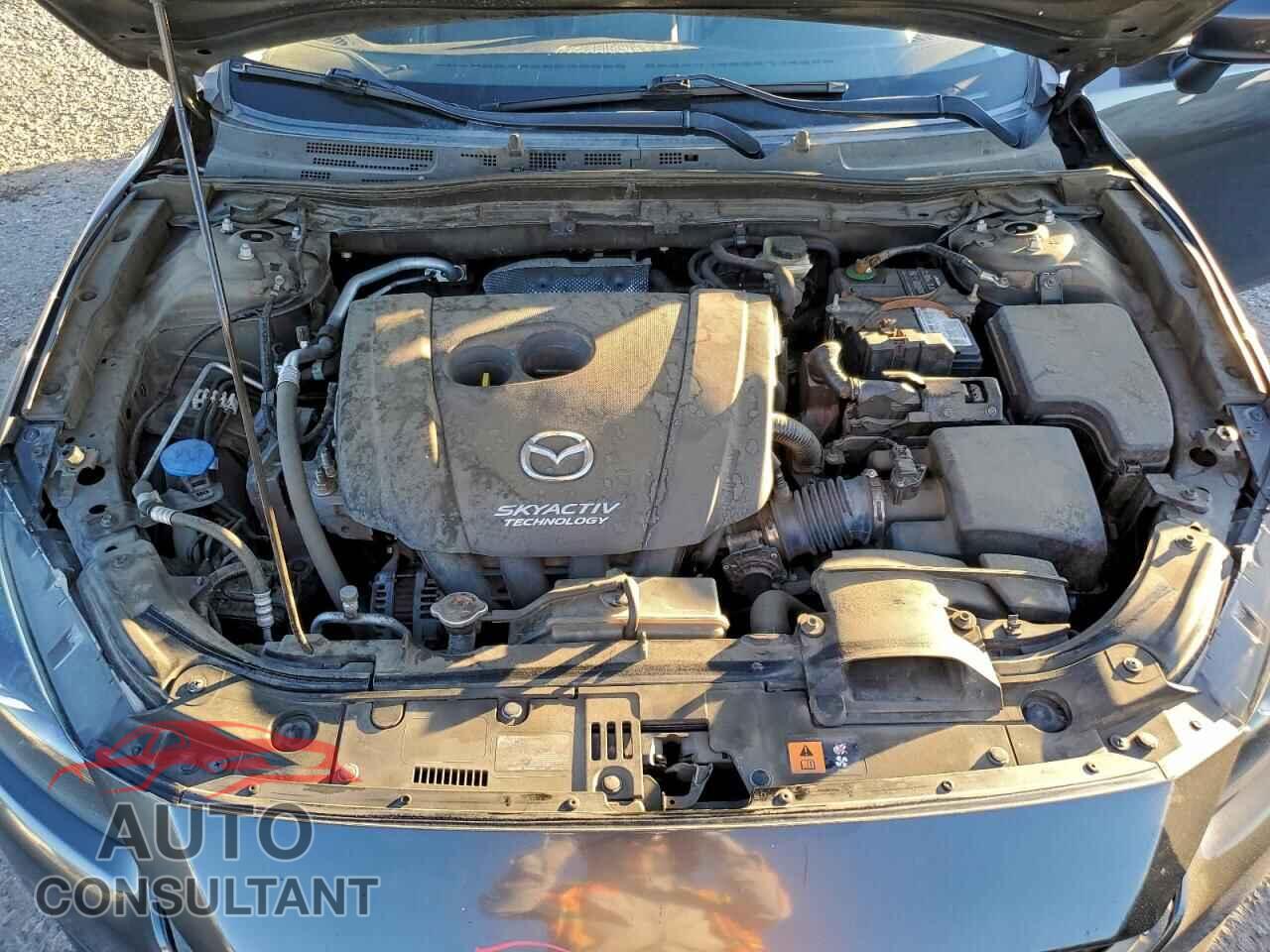 MAZDA 3 2017 - 3MZBN1V79HM121928