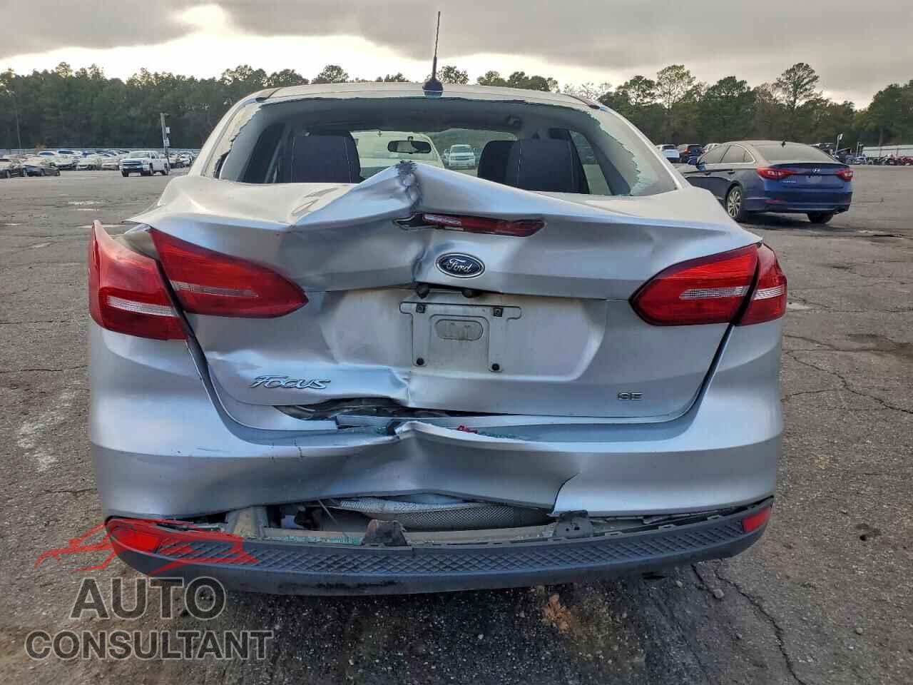 FORD FOCUS 2018 - 1FADP3F20JL202060