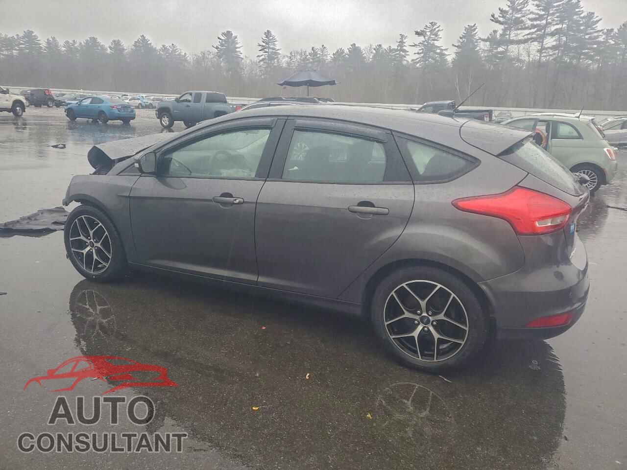 FORD FOCUS 2017 - 1FADP3M28HL307006