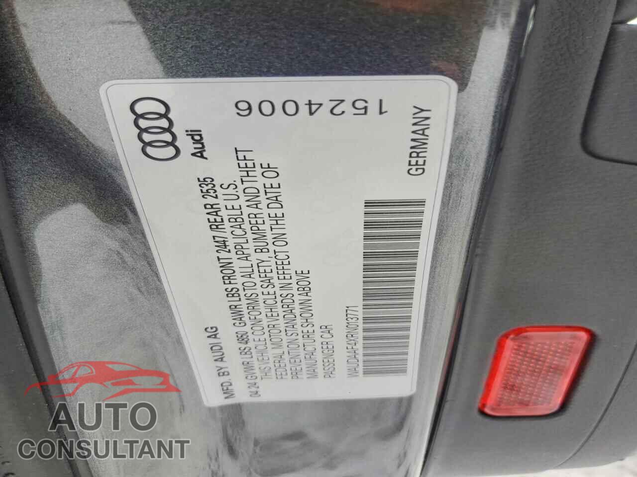AUDI A4 2024 - WAUDAAF4XRN013771