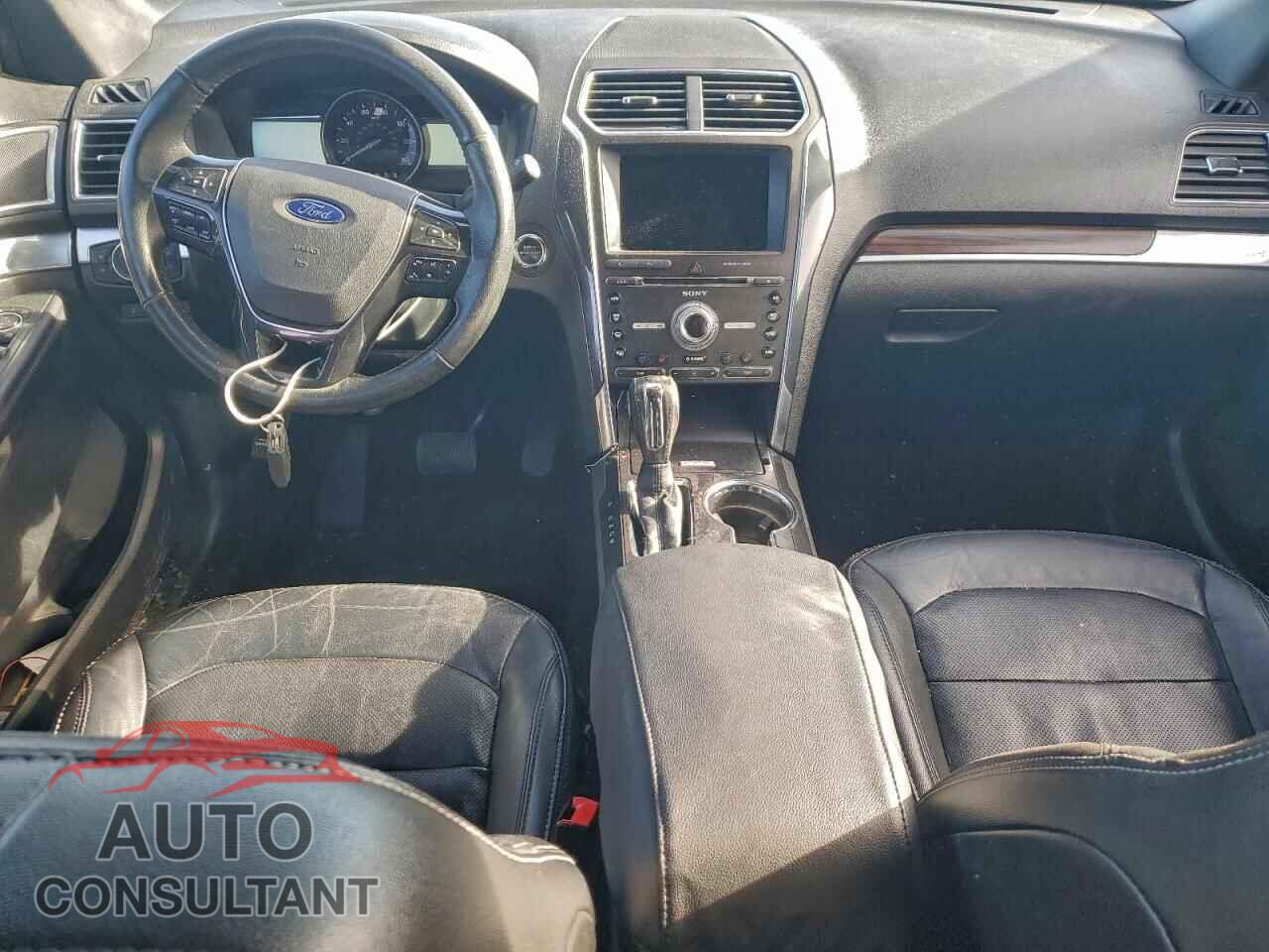 FORD EXPLORER 2018 - 1FM5K7F86JGB13669