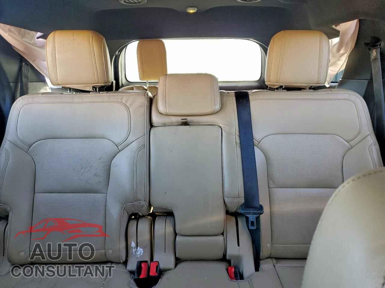 FORD EXPLORER 2016 - 1FM5K7F84GGA82804
