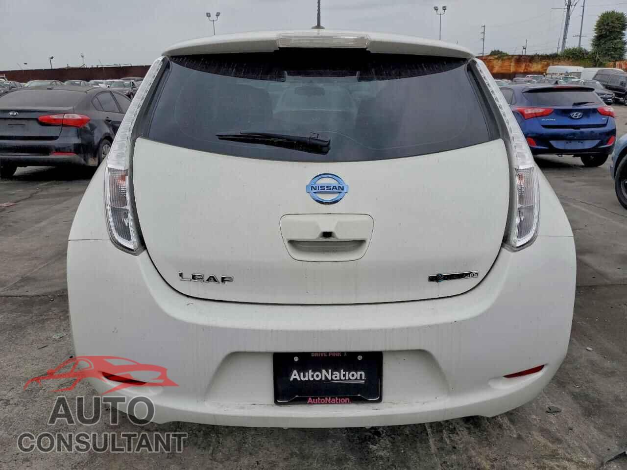 NISSAN LEAF 2017 - 1N4BZ0CP4HC306982