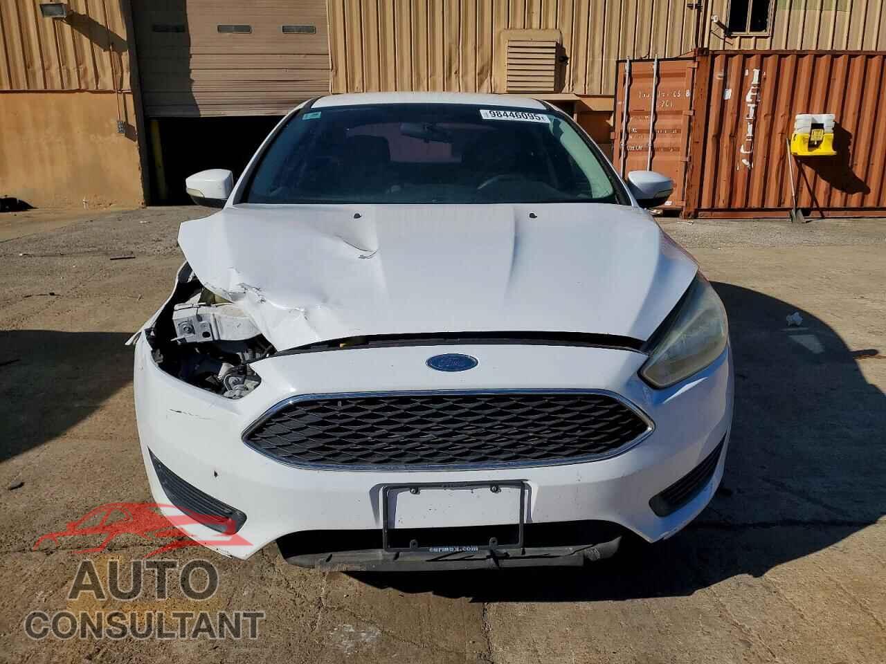 FORD FOCUS 2017 - 1FADP3F23HL222913