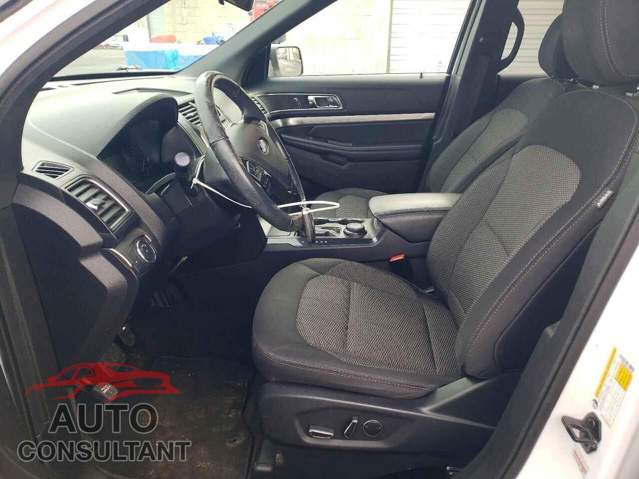 FORD EXPLORER 2018 - 1FM5K8D84JGA19993