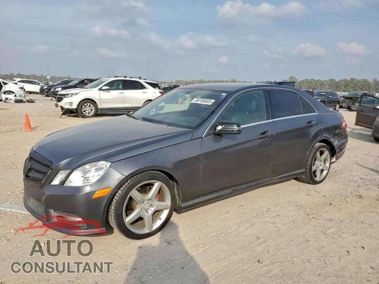 MERCEDES-BENZ E-CLASS 2013 - WDDHF5KB5DA718596