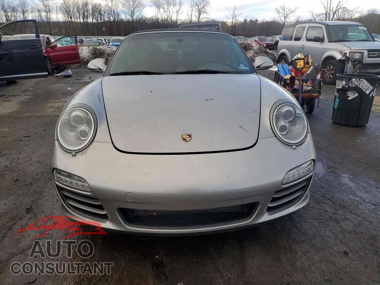 PORSCHE 911 2011 - WP0CB2A91BS754502
