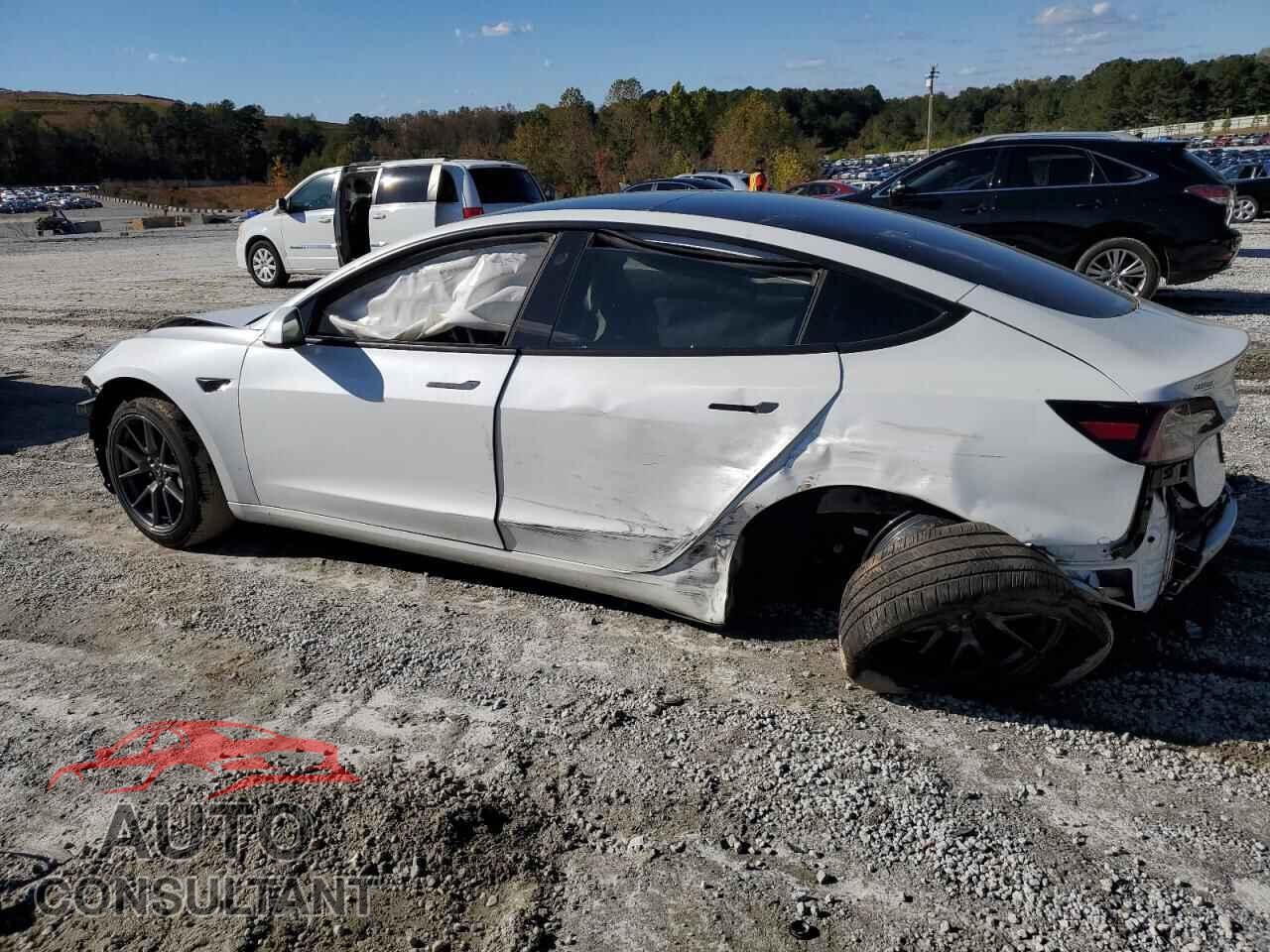TESLA MODEL 3 2021 - 5YJ3E1EA0MF051740