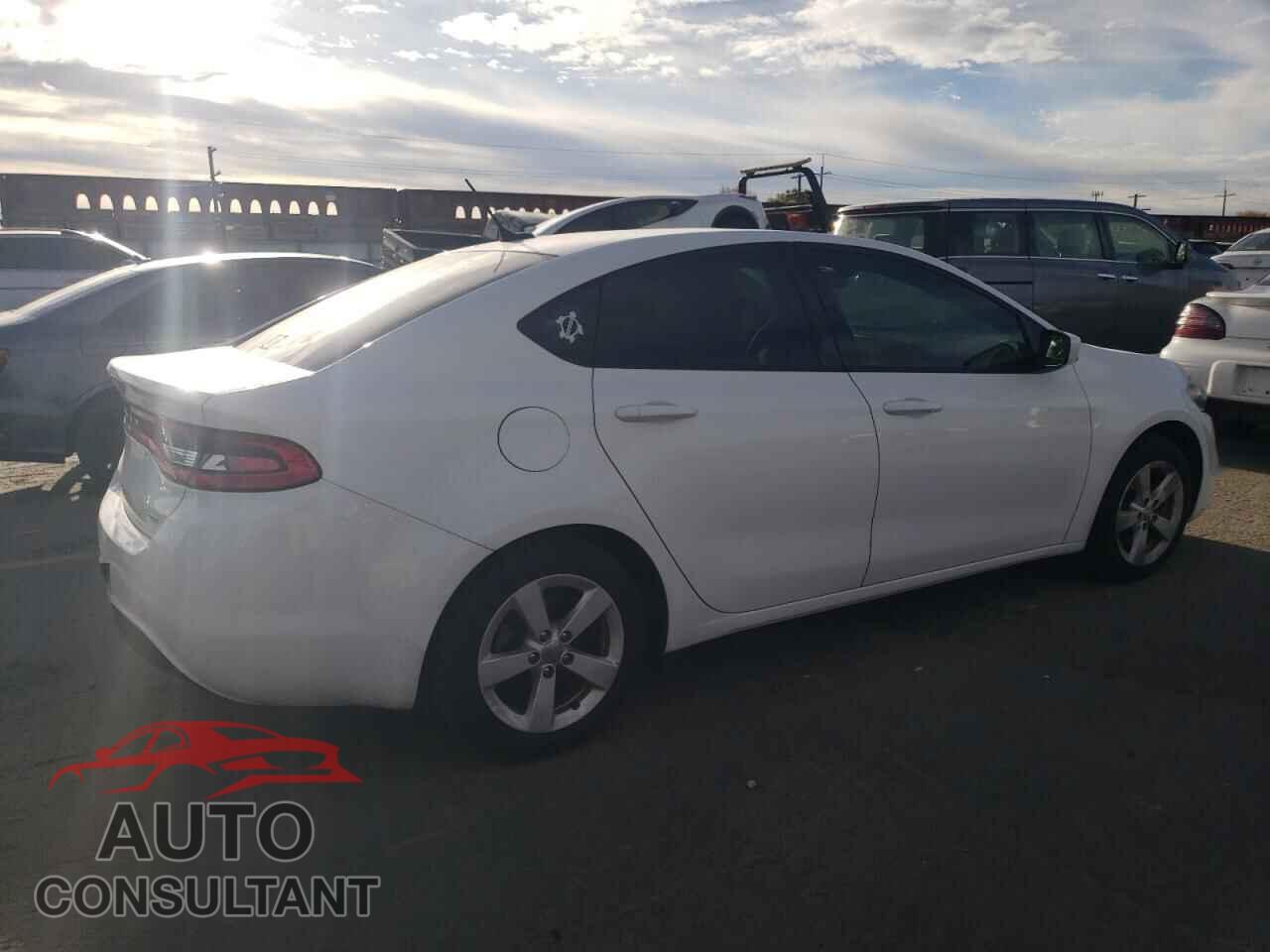 DODGE DART 2015 - 1C3CDFBB5FD252948