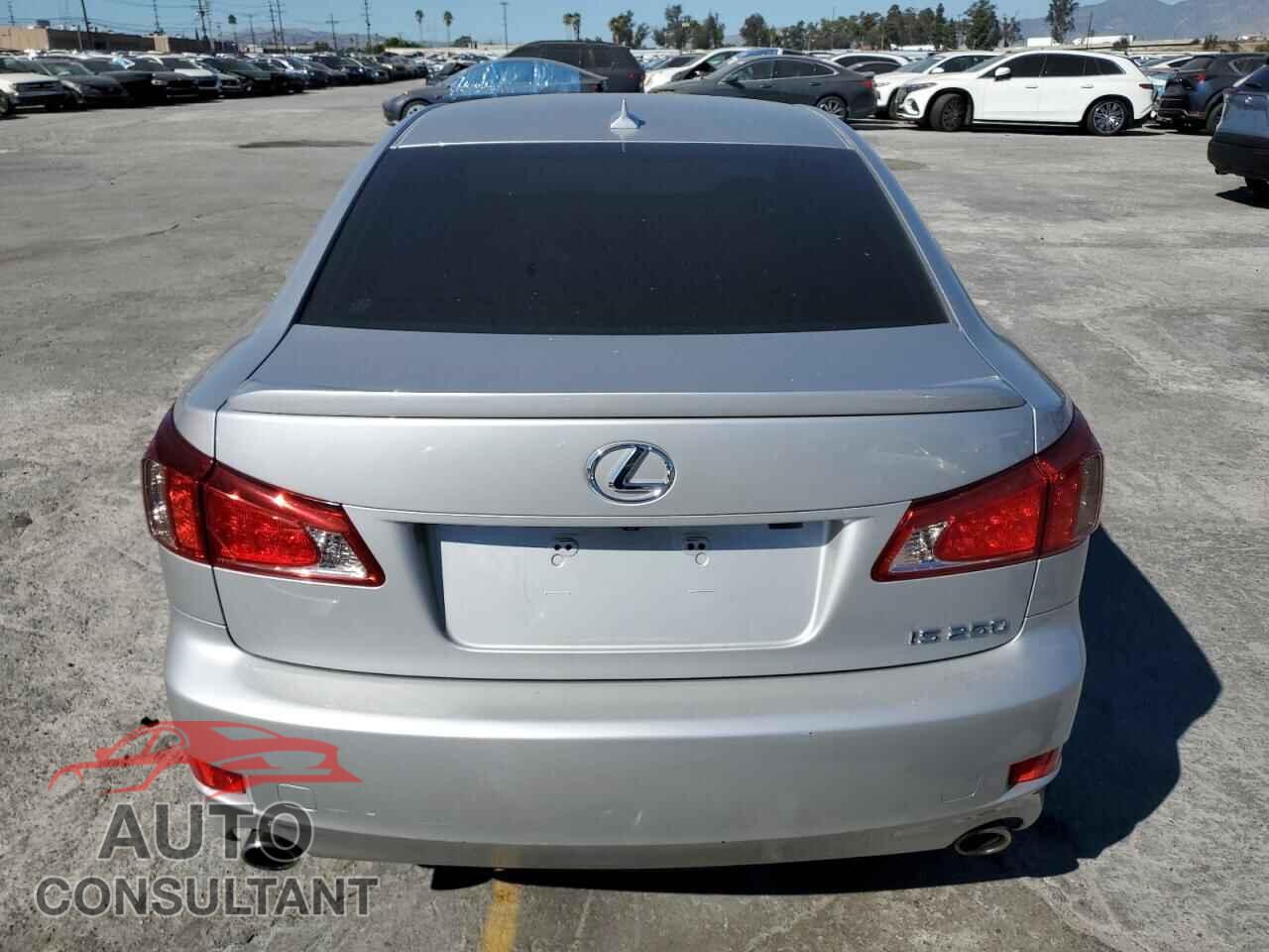 LEXUS IS 2011 - JTHBF5C27B5134980