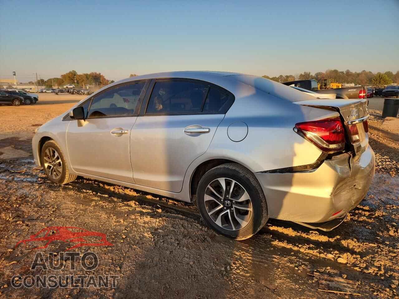 HONDA CIVIC 2015 - 19XFB2F84FE043530